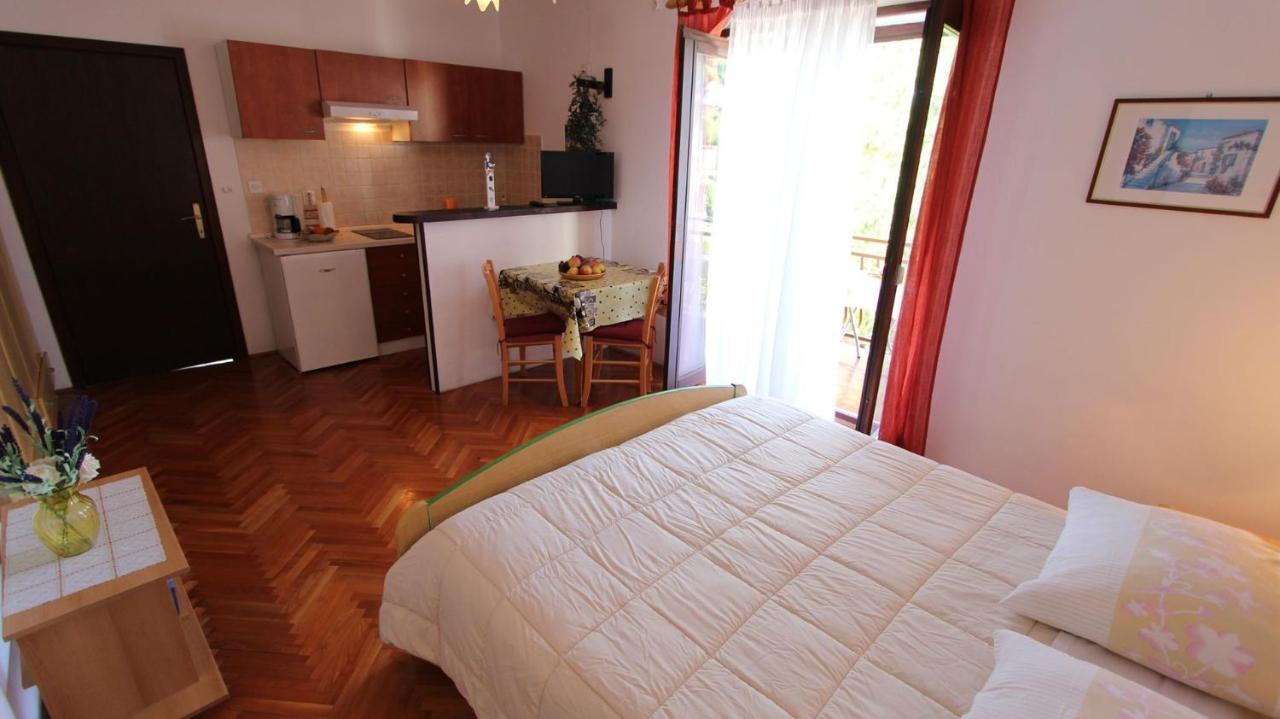 Apartments And Rooms Jelka マリンスカ エクステリア 写真