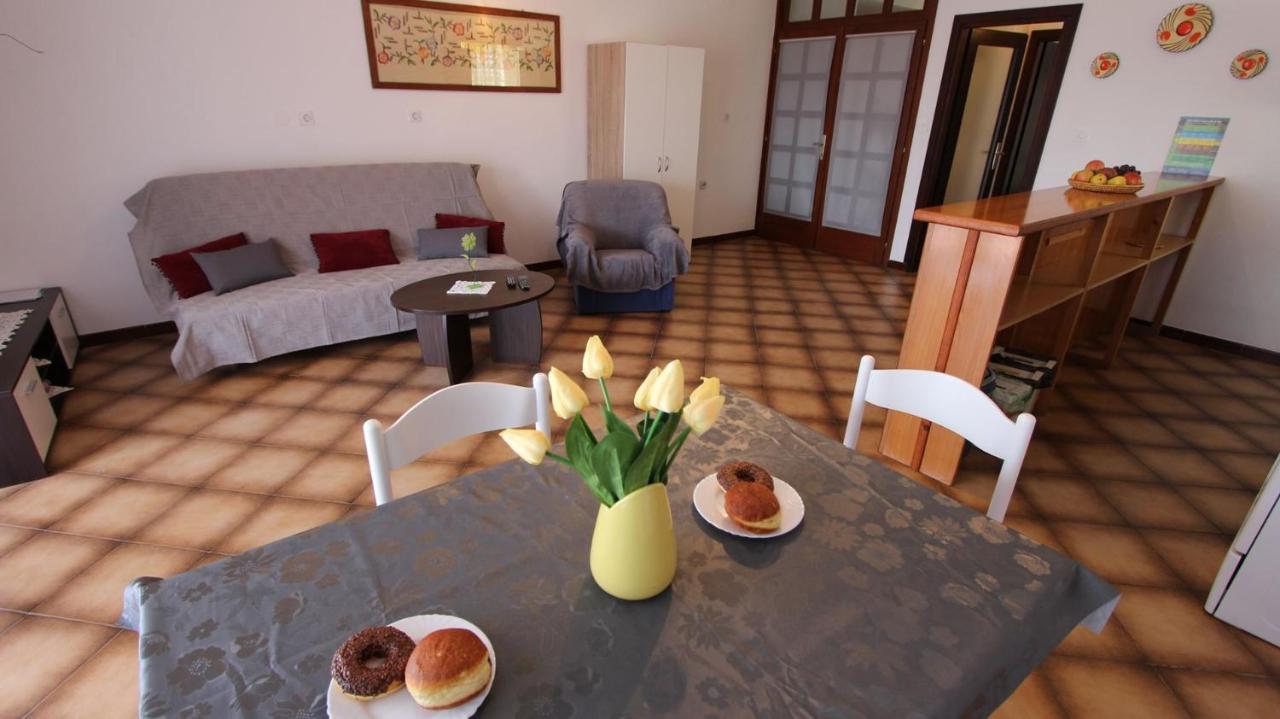 Apartments And Rooms Jelka マリンスカ エクステリア 写真